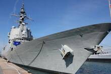 Espa�a env�a al Mediterr�neo uno de sus mejores buques: la fragata Crist�bal Col�n, con 146 metros de eslora y 205 militares