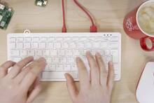 Raspberry Pi estrena un teclado y un ratón oficiales