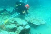 Espa�a esconde un colosal cementerio submarino: hallan una 'fosa oce�nica' con 34 barcos hundidos en el mismo sitio