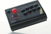 RasPi Arcade Stick, el arcade Stick con una Raspberry Pi 3B+ en su interior