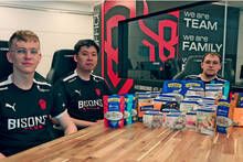 BISONS ECLUB cierra un patrocinio con Angulas Aguinaga