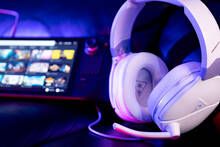 Turtle Beach lanza los auriculares Recon 70 en color lavanda y los Recon 50 en rojo y azul