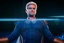 El creador de 'The Boys' sobre la ausencia del superhéroe tan fuerte como Patriota en el final: 'No sabe cómo manejarlo'