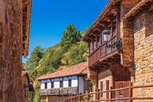 El pueblo español perfecto para comer cocido montañés y pasear: Conjunto Histórico y tiene solo 80 habitantes
