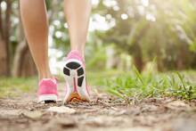 Japón desafía las normas: este método japonés de caminar resulta más efectivo y saludable que 1 hora de paseo convencional
