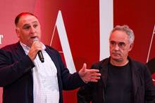 Ferran Adri� y Jos� Andr�s coinciden: los guisantes en bote no mejoran con aceite, el secreto es a�adir un vaso de caldo