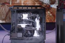 EVGA presenta un sistema de refrigeración automática con nitrógeno líquido