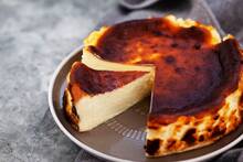 Galicia da una lecci�n al resto de Espa�a: la aut�ntica tarta de queso no lleva Philadelphia, sino queso de Arz�a