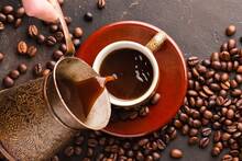 Los expertos coinciden: el caf� no da energ�a, �nicamente la presta y la ciencia confirma que la cafe�na 'enga�a' al cerebro