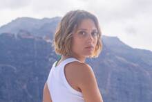 La serie espa�ola que arrasa en Netflix y es top 1 global: lujo, sexo y un misterio que lo cambia todo