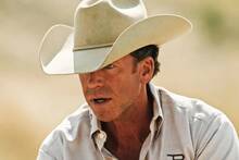 Taylor Sheridan, creador de 'Yellowstone': Los críticos van a atacarme, me da igual lo que piensen. Paramount entra en pánico'
