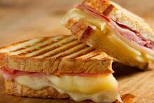 Mart�n Berasategui (66), chef: 'Olv�date del jam�n York; el s�ndwich mixto perfecto lleva 30g de ib�rico y 50g de mozzarella'