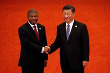 China cambia las normas: permite a los bancos de un país africano mantener todas sus reservas económicas en yuanes en 2027