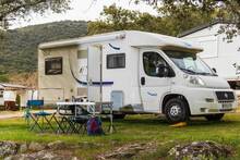 Ronan, desarrollador: 'Vendí mi casa por 112.000 euros, tengo una autocaravana y ahora ahorro hasta 400 euros al mes'