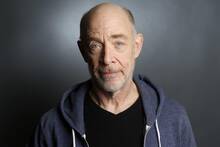 J. K. Simmons, actor, 71 años: 'Si hubiera alcanzado la fama de joven, habría acabado muerto como James Dean'