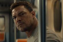 Alan Ritchson, 43 a�os: 'Soy muy fan de Harry Potter y ver� la serie de HBO, pero es demasiado pronto para un remake'