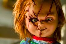 Vuelve Chucky tras la cancelacin de su serie, pero no como esperbamos: 'Es raro que no lo hayan promocionado'
