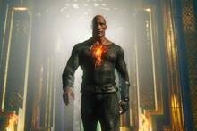 Dwayne Johnson (54) defiende 'Black Adam' tras su fracaso en cines: 'Es el gran misterio del cine, nadie lo entendió'