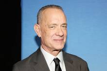 Ya es oficial: Warner y Tom Hanks luchan por los derechos de la novela m�s deseada, 3,5 millones de copias vendidas