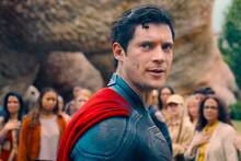 Es oficial: 'Superman' de James Gunn tiene nueva plataforma de streaming y deja incompleto el Universo DC tras abandonar HBO Max