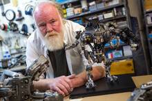 Cambi� el cine hace 40 a�os: ahora, el legendario Phil Tippett se declara en total bancarrota y pone todo su legado a subasta