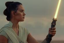 Es oficial: Star Wars anuncia Episodio X y una nueva trilog�a centrada en los Skywalker con un director de �xito