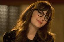 Zooey Deschanel (46), actriz: 'El rodaje de 'New Girl' era horrible, las jornadas eran una locura, volv�a a casa y me dorm�a'