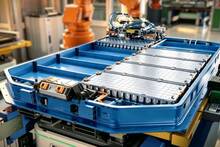 El gigante chino que fabrica coches en Espa�a pone 1300 millones sobre la mesa para las bater�as del futuro y cambia el mercado