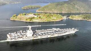 El megaportaaviones nuclear que EE.UU. frente a Venezuela cargado con m�s de 760 aeronaves y 6.000 personas