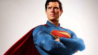 Grant Morrison, leyenda del c�mic, sobre la pel�cula de 'Superman' de James Gunn: 'Lo tiene recibiendo palizas todo el rato'