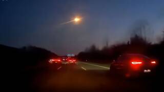 Una bola de fuego atraviesa varios pa�ses de Europa y el meteorito acaba estrell�ndose contra una casa en Alemania