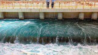 Ir�n amenaza al agua que sustenta a millones de �rabes: las plantas desalinizadoras de Catar, Bahr�in y Emiratos en peligro