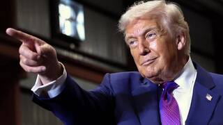 Trump desafía las normas: abre una web que llama 'aliens' a los ilegales y afirma que 'viven entre nosotros desde hace 60 años'