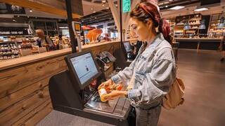 Ya es oficial: los supermercados cambian para siempre la experiencia de compra y su forma de pagar en caja en 2026