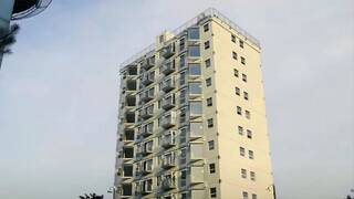 China construye un edificio de 10 plantas en solo 28 horas con bloques de hormigón exprés y desafía a la arquitectura mundial