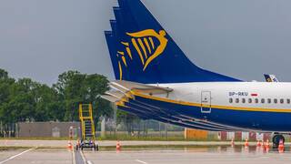 Ryanair tiene competencia en Espa�a: la aerol�nea 'low cost' que crece un 40% y ya prepara 200 rutas a todo el mundo