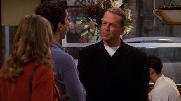 Ross conoce al padre de Elizabeth