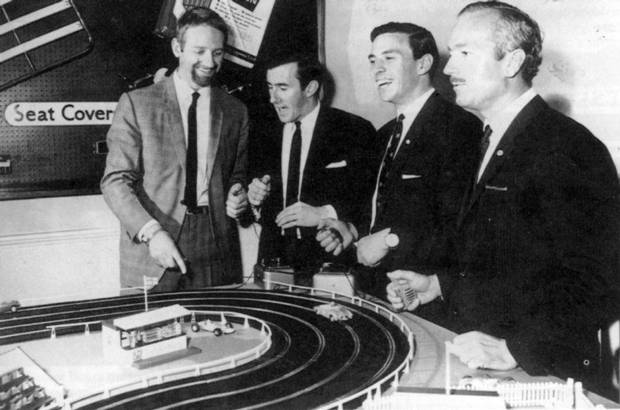 La invención de Francis - Scalextric