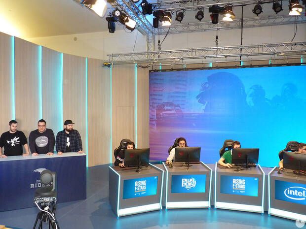 Cómo convertirse en profesional de Counter-Strike