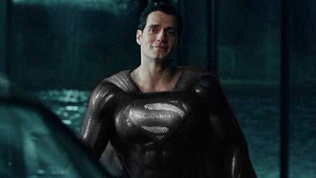 Justice League: Snyder explica la importancia del traje negro de Superman