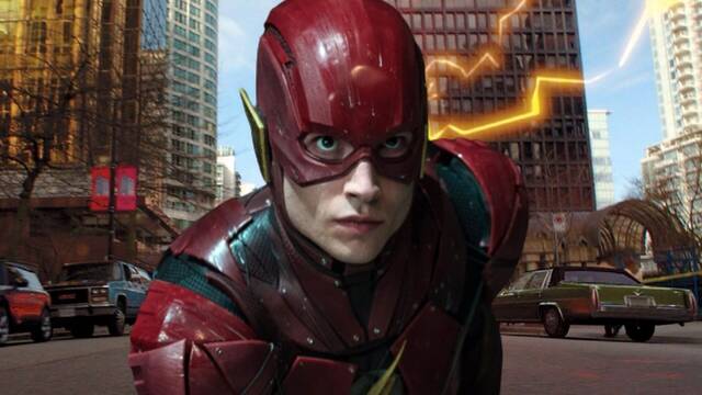 The Flash: El director comparte una imagen clave del set y vemos el nuevo traje de Ezra Miller