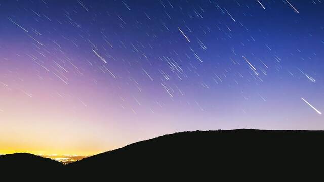 Llegan las Cuadr�ntidas, la primera lluvia de estrellas del a�o, �cu�ndo y d�nde verlas?