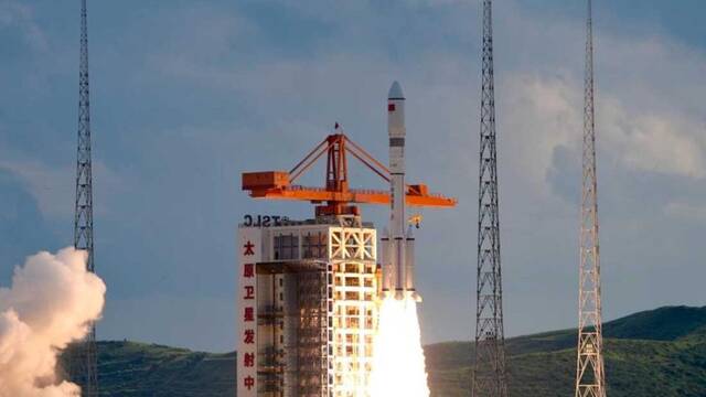 China construye un megaplan espacial para derrotar a Elon Musk: pide 200 sat�lites a la ONU, desaf�a a EE.UU y cambia la �rbita