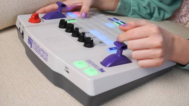 Graba tu voz, a�ade bater�a y crea canciones completas con este aparato de 340 euros que puede usarlo hasta un ni�o de 3 a�os