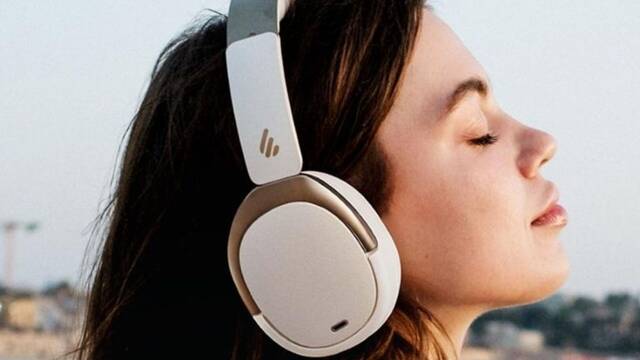 Ning�n auricular aguanta tanto como estos Edifier de 110 euros que pueden funcionar de forma continua casi 4 d�as sin enchufar