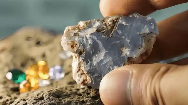 China revoluciona la industria del litio: extrae 20 toneladas al a�o de 'oro blanco' con un 40 % m�s de eficiencia que el resto