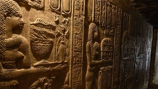 Arque�logos at�nitos encuentran en Egipto la tumba de un fara�n perdido en el desierto durante 3.600 a�os: 'Una nueva dinast�a'