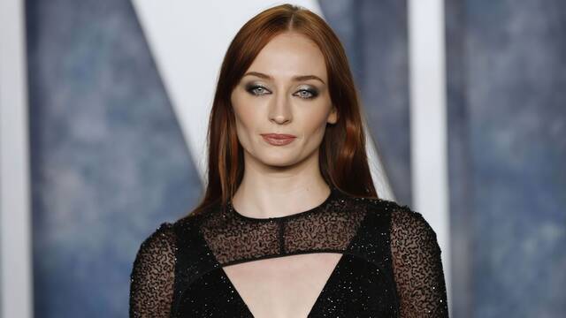 Sophie Turner (29) sobre el final de 'Juego de Tronos': 'Me encant� c�mo termin� Sansa, aunque nadie m�s estuvo satisfecho'