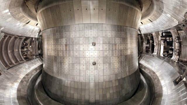 China pulveriza el techo de la fusi�n nuclear con un masivo Sol artificial: opera un 165% por encima del l�mite te�rico