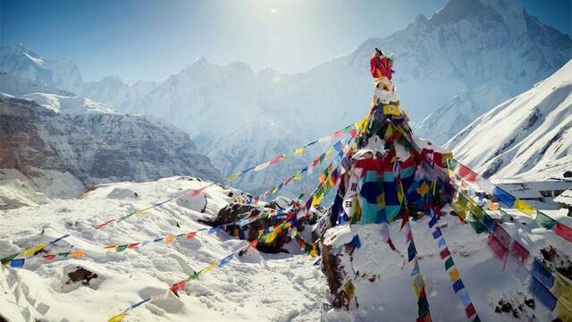 El Everest est creciendo a un ritmo de 2 milmetros al ao y la culpa es de un ro